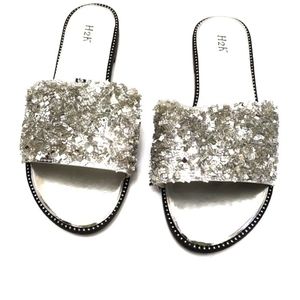 247S701 H2K Slip-on Sandal